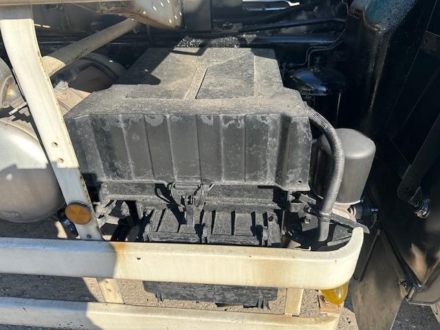 ギガ コンクリートミキサー車 車検付き ツーデフ 直6ターボ370馬力 カヤバM44 ドラム8.7立米 混合容量4.4立米 積載9710kg 電動ホッパーカバー付き(57枚目)