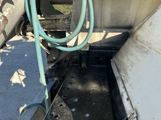 ギガ コンクリートミキサー車 車検付き ツーデフ 直6ターボ370馬力 カヤバM44 ドラム8.7立米 混合容量4.4立米 積載9710kg 電動ホッパーカバー付き(59枚目)