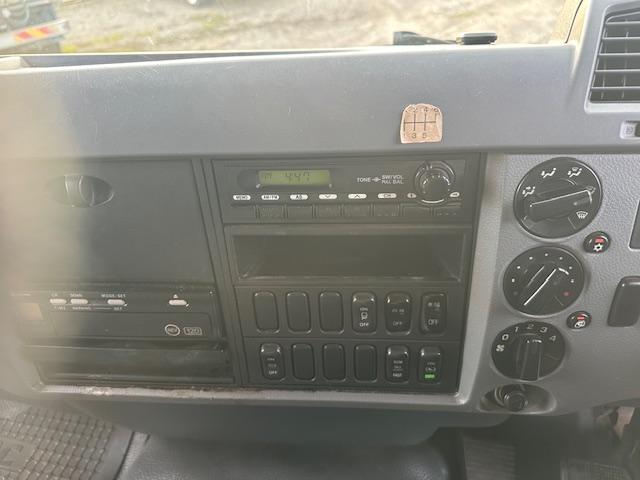 ファイター ベースグレード　４ｔベット付きアルミあおり土砂禁チップダンプ（27枚目）