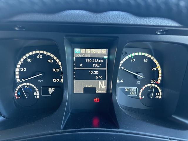 スーパーグレート 　ハールーフ総輪エアサス積載１３６００ｋｇシフトパイロット　アルミウィング（32枚目）