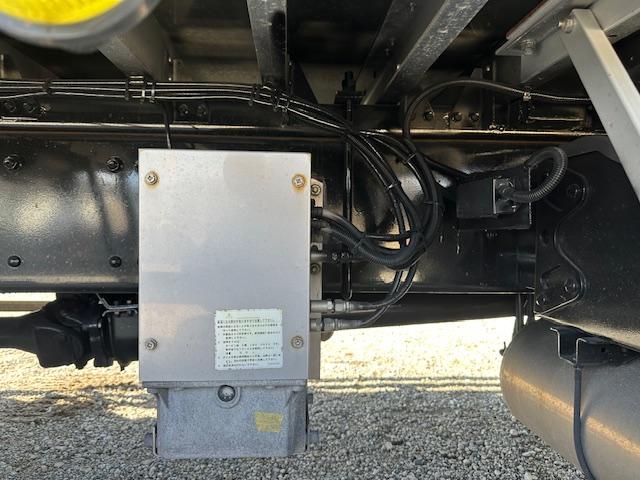 スーパーグレート 　ハールーフ総輪エアサス積載１３６００ｋｇシフトパイロット　アルミウィング（57枚目）