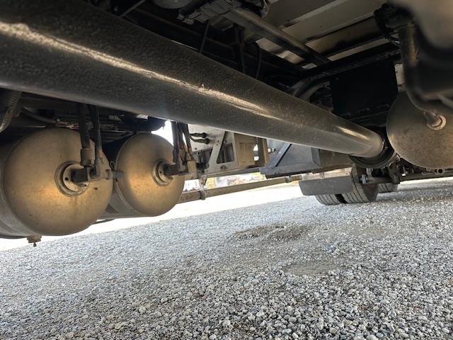 スーパーグレート 　ハールーフ総輪エアサス積載１３６００ｋｇシフトパイロット　アルミウィング（65枚目）