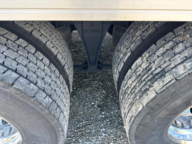 スーパーグレート 　ハールーフ総輪エアサス積載１３６００ｋｇシフトパイロット　アルミウィング（76枚目）