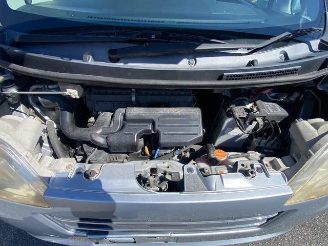 タントエグゼ Ｇ　スマートキー　電動格納ミラー　ＣＶＴ　盗難防止システム　ＡＢＳ　ＣＤ　アルミホイール　衝突安全ボディ　エアコン　パワーステアリング　パワーウィンドウ（20枚目）