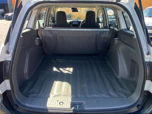 NV150AD VE ETC バックカメラ ナビ レーンアシスト 衝突被害軽減システム キーレスエントリー 電動格納ミラー ESC CD(7枚目)