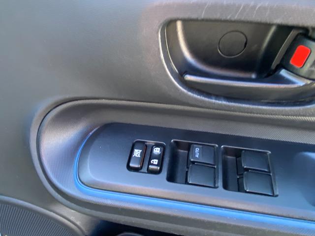 アクア S ナビドライブレコーダー ETC バックカメラ TV アルミホイール キーレスエントリー 衝突安全ボディ ABS ESC CD USB ミュージックプレイヤー接続可 社外ハンドル オートエアコン(9枚目)