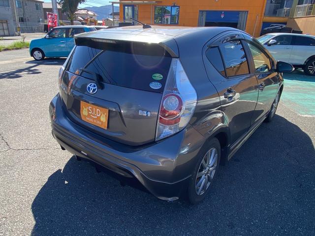 アクア S ナビドライブレコーダー ETC バックカメラ TV アルミホイール キーレスエントリー 衝突安全ボディ ABS ESC CD USB ミュージックプレイヤー接続可 社外ハンドル オートエアコン(15枚目)