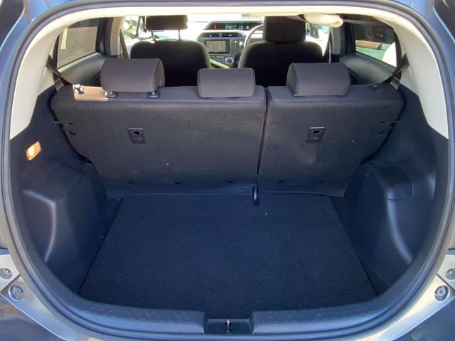 アクア S ナビドライブレコーダー ETC バックカメラ TV アルミホイール キーレスエントリー 衝突安全ボディ ABS ESC CD USB ミュージックプレイヤー接続可 社外ハンドル オートエアコン(19枚目)