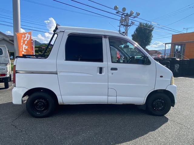 ハイゼットカーゴ デッキバン　４ＷＤ　タイミングベルト交換済　軽バン　ＭＴ　両側スライドドア　エアコン　運転席エアバッグ（3枚目）