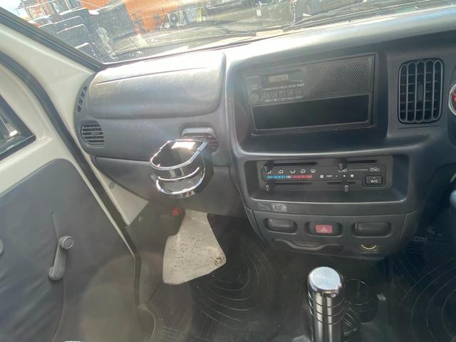 ハイゼットカーゴ デッキバン　４ＷＤ　タイミングベルト交換済　軽バン　ＭＴ　両側スライドドア　エアコン　運転席エアバッグ（12枚目）
