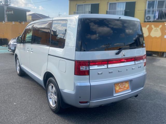 デリカD:5 G パワーパッケージ ETC バックカメラ ナビ ブルートゥースオーディオ TV クリアランスソナー オートクルーズコントロール 両側電動スライドドア オートライト HID スマートキー 3列シート CVT(18枚目)