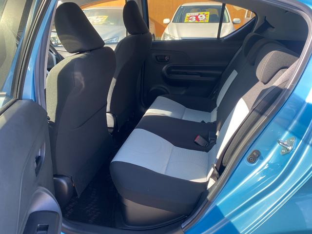 アクア Ｓ　ドライブレコーダー　ナビ　ＴＶ　キーレスエントリー　電動格納ミラー　ＣＶＴ　衝突安全ボディ　ＡＢＳ　ＥＳＣ　ＣＤ　ＵＳＢ　オートエアコン　パワーステアリング　パワーウィンドウ（12枚目）