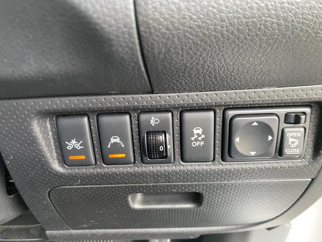 ファミリアバン ＶＥ　ＥＴＣ　バックカメラ　ナビ　レーンアシスト　衝突被害軽減システム　ルーフキャリア　電動格納ミラー　１００Ｖ電源　ＥＳＣ　ＣＤ　スタッドレスタイヤ　ミュージックプレイヤー接続可　前席パワーウィンドウ（8枚目）