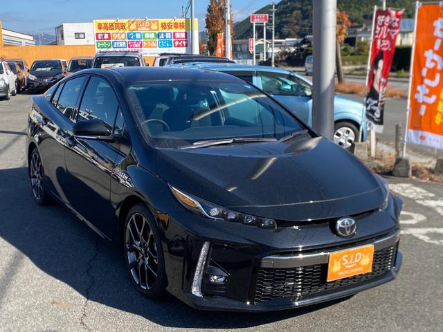 プリウスPHV S GRスポーツ クリアランスソナー レーンアシスト クルーズコントロール 衝突被害軽減システム バックカメラ 純正OP18インチアルミホイール オートライト LEDヘッドランプ シートヒーター ワンオーナー(14枚目)