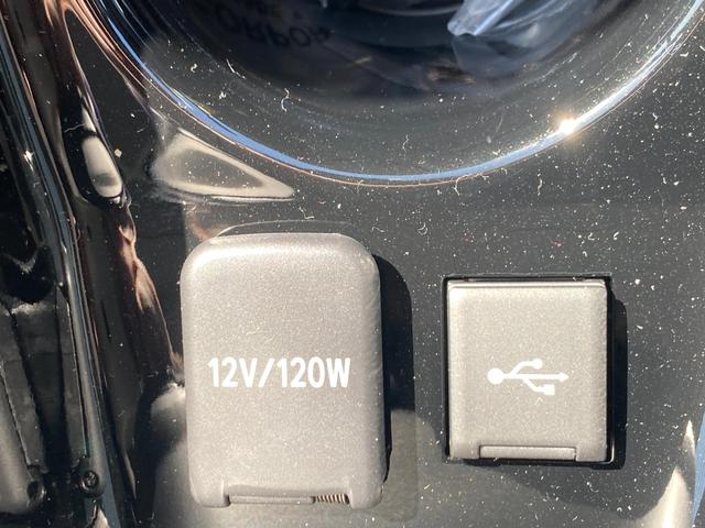 プリウスPHV S GRスポーツ クリアランスソナー レーンアシスト クルーズコントロール 衝突被害軽減システム バックカメラ 純正OP18インチアルミホイール オートライト LEDヘッドランプ シートヒーター ワンオーナー(23枚目)