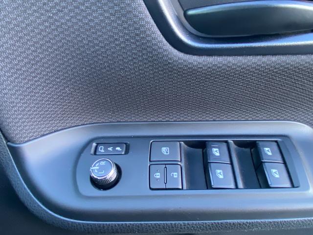 ヴォクシー Ｘ　ドライブレコーダー　ＥＴＣ　バックカメラ　ナビ　ＴＶ　オートクルーズコントロール　レーンアシスト　衝突被害軽減システム　両側スライド・片側電動　オートライト（12枚目）