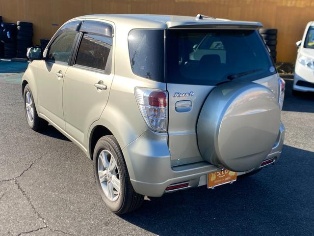 ラッシュ Ｇ　Ｌパッケージ　４ＷＤ　ドライブレコーダー　背面タイヤ　ＥＴＣ　アルミホイール　キーレスエントリー　電動格納ミラー　５速ＭＴ　盗難防止システム　衝突安全ボディ　ＡＢＳ　オートエアコン　パワーステアリング（16枚目）