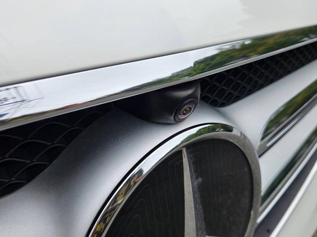 MERCEDES BENZ E-CLASS E250 AVANTGARDE SPORT