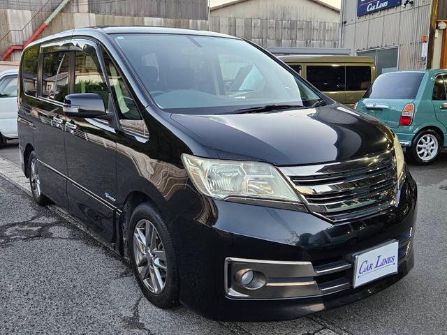 セレナ ライダー S-ハイブリッド 両側電動スライドドア付 タイヤ4本新品交換 社外ナビ フルセグTV CD DVD キーフリー2本 ETC タイミングチェーン 8人乗 純正アルミ HIDライト ルームクリーニング済(3枚目)