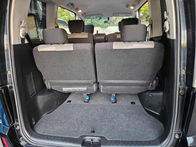 セレナ ライダー S-ハイブリッド 両側電動スライドドア付 タイヤ4本新品交換 社外ナビ フルセグTV CD DVD キーフリー2本 ETC タイミングチェーン 8人乗 純正アルミ HIDライト ルームクリーニング済(25枚目)