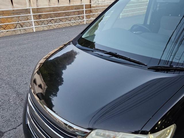 セレナ ライダー S-ハイブリッド 両側電動スライドドア付 タイヤ4本新品交換 社外ナビ フルセグTV CD DVD キーフリー2本 ETC タイミングチェーン 8人乗 純正アルミ HIDライト ルームクリーニング済(30枚目)