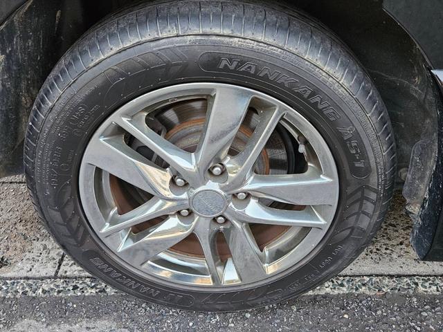 セレナ ライダー S-ハイブリッド 両側電動スライドドア付 タイヤ4本新品交換 社外ナビ フルセグTV CD DVD キーフリー2本 ETC タイミングチェーン 8人乗 純正アルミ HIDライト ルームクリーニング済(34枚目)