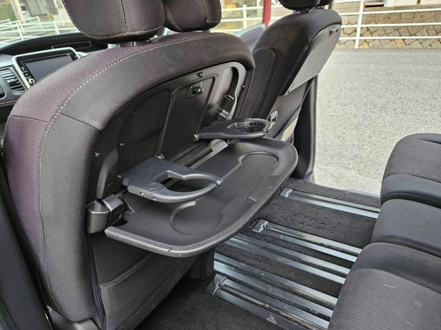 セレナ ハイウェイスター　２５ｔｈスペシャルセレクションＢ　中古車保証付　両側電動スライドドア　純正ナビ　フルセグ　全方位カメラ　バックカメラ　ドラレコ　ＥＴＣ　キーフリー　リアフリップダウンモニター　８人乗　ＬＥＤライト　ＢＬＵＥＴＯＯＴＨ　安全装置付（41枚目）