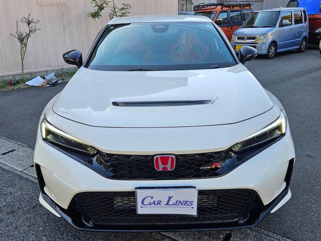 シビック タイプR タイプR(4名) 登録済み未使用車 走行10キロ 新車保証継承 ワンオーナー 6MT ディスプレイオーディオ バックカメラ BLUETOOTH キーフリー2本 ETC LEDヘッドライト リアスポ(5枚目)