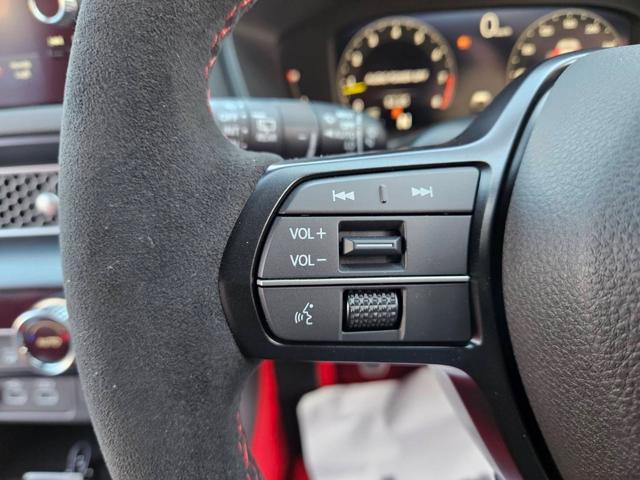 シビック タイプR タイプR(4名) 登録済み未使用車 走行10キロ 新車保証継承 ワンオーナー 6MT ディスプレイオーディオ バックカメラ BLUETOOTH キーフリー2本 ETC LEDヘッドライト リアスポ(22枚目)