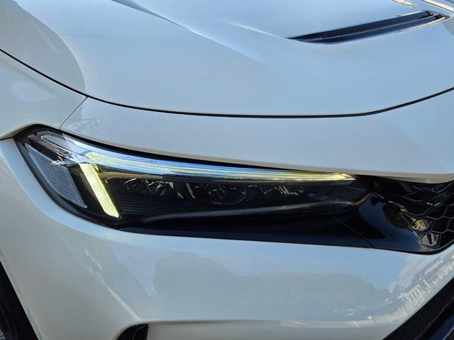 シビック タイプR タイプR(4名) 登録済み未使用車 走行10キロ 新車保証継承 ワンオーナー 6MT ディスプレイオーディオ バックカメラ BLUETOOTH キーフリー2本 ETC LEDヘッドライト リアスポ(37枚目)