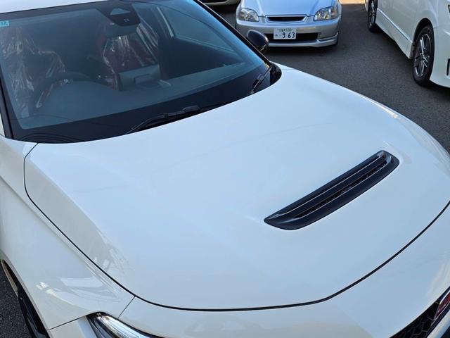 シビック タイプR タイプR(4名) 登録済み未使用車 走行10キロ 新車保証継承 ワンオーナー 6MT ディスプレイオーディオ バックカメラ BLUETOOTH キーフリー2本 ETC LEDヘッドライト リアスポ(39枚目)