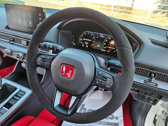 シビック タイプR タイプR(4名) 登録済み未使用車 走行10キロ 新車保証継承 ワンオーナー 6MT ディスプレイオーディオ バックカメラ BLUETOOTH キーフリー2本 ETC LEDヘッドライト リアスポ(46枚目)