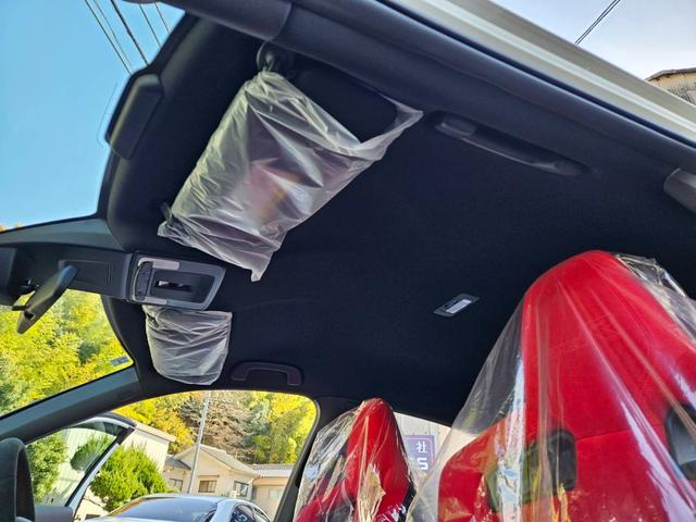 シビック タイプR タイプR(4名) 登録済み未使用車 走行10キロ 新車保証継承 ワンオーナー 6MT ディスプレイオーディオ バックカメラ BLUETOOTH キーフリー2本 ETC LEDヘッドライト リアスポ(51枚目)