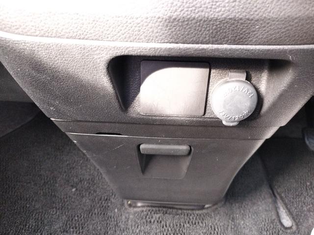 スペーシア Ｘ　両側電動スライドドア　ナビ　レーンアシスト　衝突被害軽減システム　オートライト　スマートキー　アイドリングストップ　電動格納ミラー　シートヒーター　ベンチシート　ＣＶＴ　盗難防止システム　ＡＢＳ（29枚目）