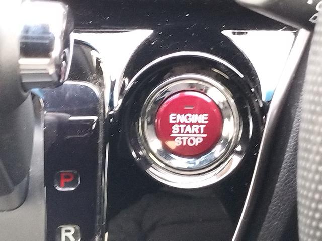 Ｎ－ＷＧＮカスタム Ｇ　ターボＳＳパッケージＩＩ　ＥＴＣ　バックカメラ　ナビ　ＴＶ　オートクルーズコントロール　衝突被害軽減システム　ＨＩＤ　スマートキー　アイドリングストップ　電動格納ミラー　シートヒーター　ベンチシート　ＣＶＴ　盗難防止システム（8枚目）