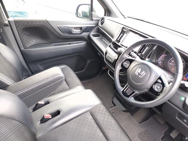 Ｎ－ＷＧＮカスタム Ｇ　ターボＳＳパッケージＩＩ　ＥＴＣ　バックカメラ　ナビ　ＴＶ　オートクルーズコントロール　衝突被害軽減システム　ＨＩＤ　スマートキー　アイドリングストップ　電動格納ミラー　シートヒーター　ベンチシート　ＣＶＴ　盗難防止システム（11枚目）