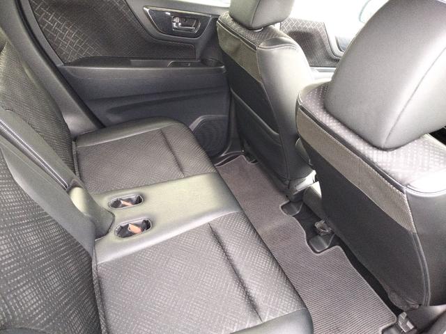 Ｎ－ＷＧＮカスタム Ｇ　ターボＳＳパッケージＩＩ　ＥＴＣ　バックカメラ　ナビ　ＴＶ　オートクルーズコントロール　衝突被害軽減システム　ＨＩＤ　スマートキー　アイドリングストップ　電動格納ミラー　シートヒーター　ベンチシート　ＣＶＴ　盗難防止システム（12枚目）