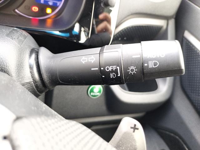 Ｎ－ＷＧＮカスタム Ｇ　ターボＳＳパッケージＩＩ　ＥＴＣ　バックカメラ　ナビ　ＴＶ　オートクルーズコントロール　衝突被害軽減システム　ＨＩＤ　スマートキー　アイドリングストップ　電動格納ミラー　シートヒーター　ベンチシート　ＣＶＴ　盗難防止システム（28枚目）