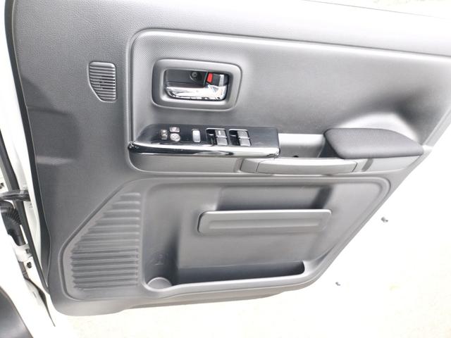 スペーシアカスタム ハイブリッドＸＳターボ　ドライブレコーダー　ＥＴＣ　全周囲カメラ　両側電動スライドドア　ナビ　ＴＶ　クリアランスソナー　オートクルーズコントロール　レーンアシスト　衝突被害軽減システム　オートライト　ＬＥＤヘッドランプ（42枚目）