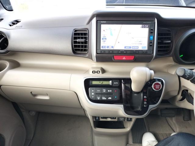 Ｎ－ＢＯＸ Ｇ　ＳＳパッケージ　ＥＴＣ　バックカメラ　両側電動スライドドア　ナビ　ＴＶ　衝突被害軽減システム　オートライト　ＨＩＤ　スマートキー　アイドリングストップ　電動格納ミラー　シートヒーター　ベンチシート　ＣＶＴ（4枚目）