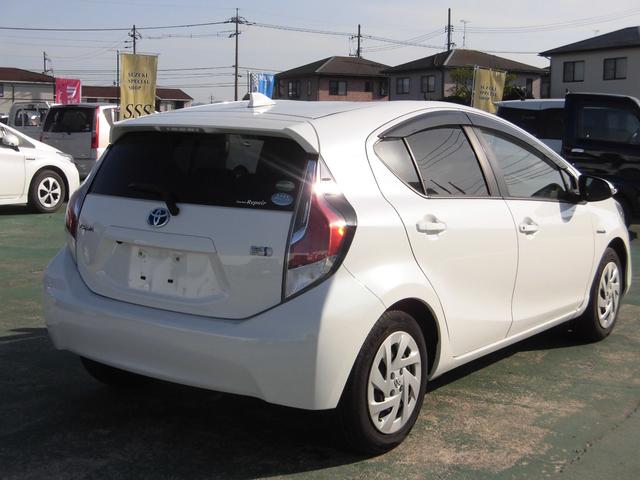 S スマートキー ナビ テレビ バックカメラ ETC 禁煙車 ワンオーナー(7枚目)