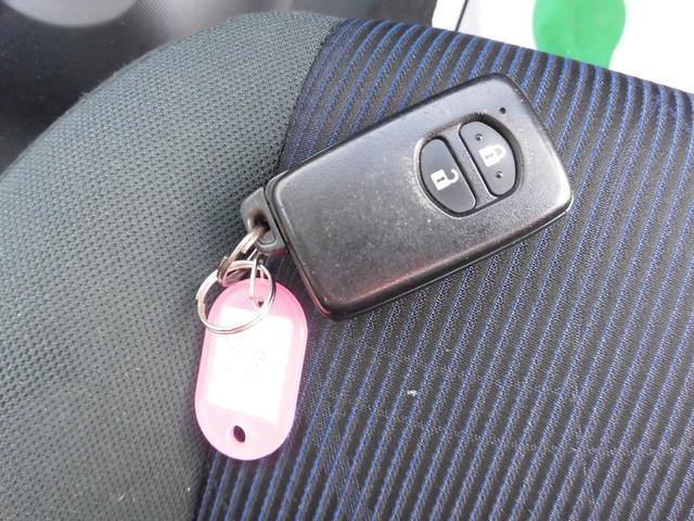 S スマートキー ナビ テレビ バックカメラ ETC 禁煙車 ワンオーナー(10枚目)