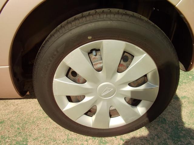 ムーヴ Ｘスペシャル　禁煙車　キーレス　衝突安全ボディ　ベンチシート　ＡＢＳ　フルフラットシート　ダブルエアバッグ（9枚目）