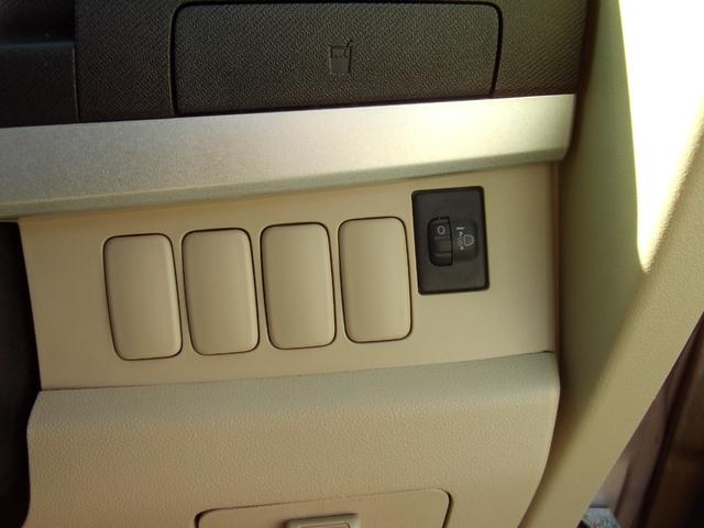 ムーヴ Ｘスペシャル　禁煙車　キーレス　衝突安全ボディ　ベンチシート　ＡＢＳ　フルフラットシート　ダブルエアバッグ（15枚目）