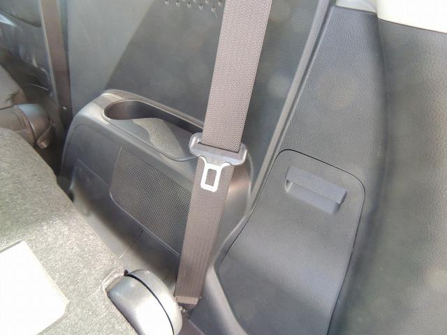 シエンタ ハイブリッドＧ　ナビ　地デジ　フルセグ　バックカメラ　両側電動スライドドア　ビルトインＥＴＣ　社外アルミホイール（36枚目）