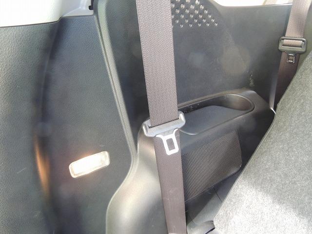 シエンタ ハイブリッドＧ　ナビ　地デジ　フルセグ　バックカメラ　両側電動スライドドア　ビルトインＥＴＣ　社外アルミホイール（37枚目）