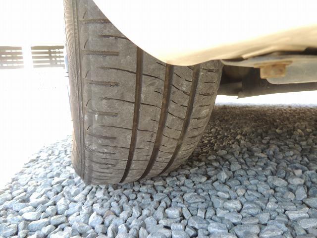 シエンタ ハイブリッドＧ　ナビ　地デジ　フルセグ　バックカメラ　両側電動スライドドア　ビルトインＥＴＣ　社外アルミホイール（73枚目）