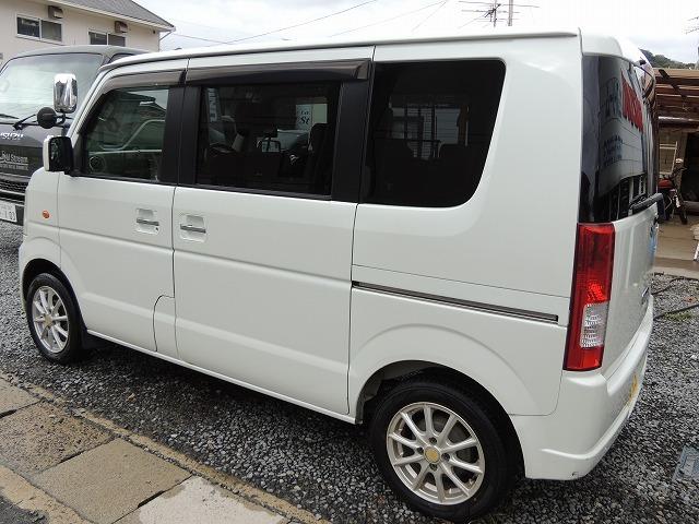 当社は、平成２２年創業。自動車販売に携わり２０年以上となりました。小規模店舗ですが、長い自動車販売経験を活かし、地元に愛され、お客様に慕われる店舗を目指しております。