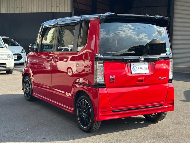 Ｎ－ＢＯＸカスタム ２トーンカラースタイル　Ｇ・ターボＬパッケージ　純正ナビ　ＴＶ　バックカメラ　両側パワースライドドア　Ｂｌｕｅｔｏｏｔｈ　クルーズコントロール（5枚目）