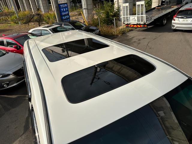 アルファード ３５０Ｓ　サンルーフ　純正メーカーナビ　バックカメラ　フルセグＴＶ　ＥＴＣ　左パワースライドドア　７人乗り　クルーズコントロール（12枚目）